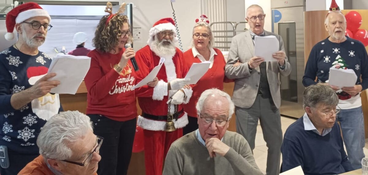 afb699a8-80df-46b7-bbf7-24013069d0e2